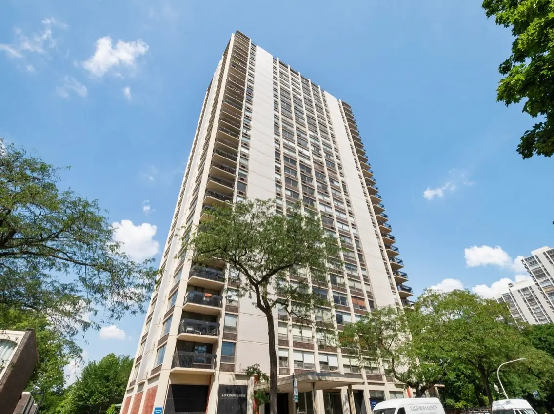 1355 N Sandburg Terrace #2902D, Chicago, IL 60610 - #1