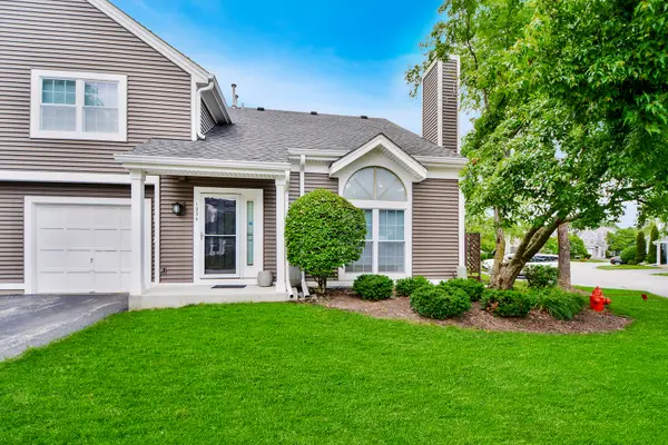 1234 N Knollwood Drive, Palatine, IL 60067