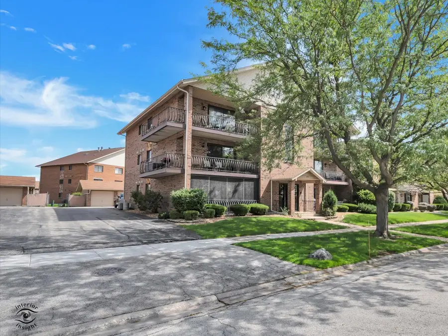 8124 W 169th Street #1W, Tinley Park, IL 60477 - #2