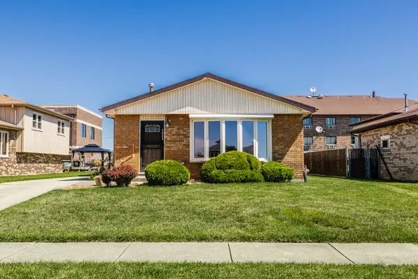 7924 W 79th Place, Bridgeview, IL 60455
