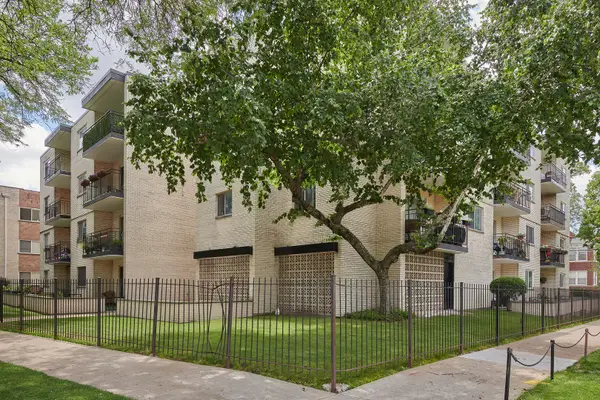 7074 N Ridge Boulevard #1E, Chicago, IL 60645