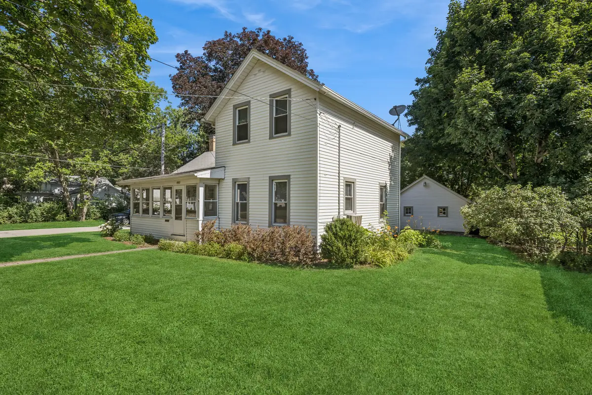 802 E Washington Street, Marengo, IL 60152 - #1
