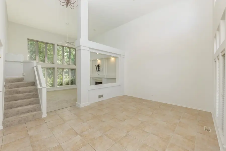 2855 Clara Avenue, Aurora, IL 60504 - #3