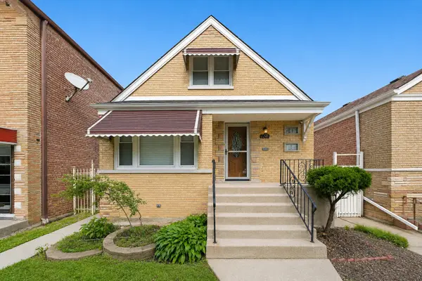 7205 S Lawndale Avenue, Chicago, IL 60629
