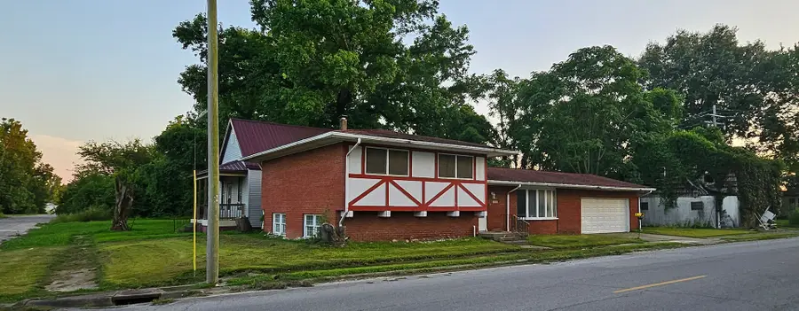 213 Sycamore Street, Mounds, IL 62964 - #2