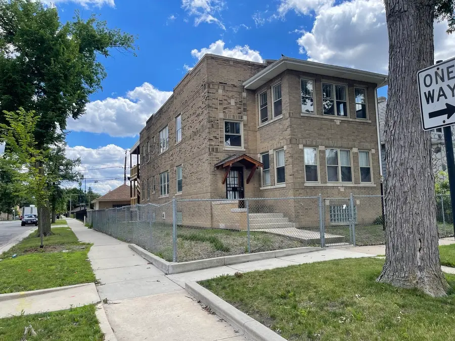 5901 W Rice Street, Chicago, IL 60651 - #2