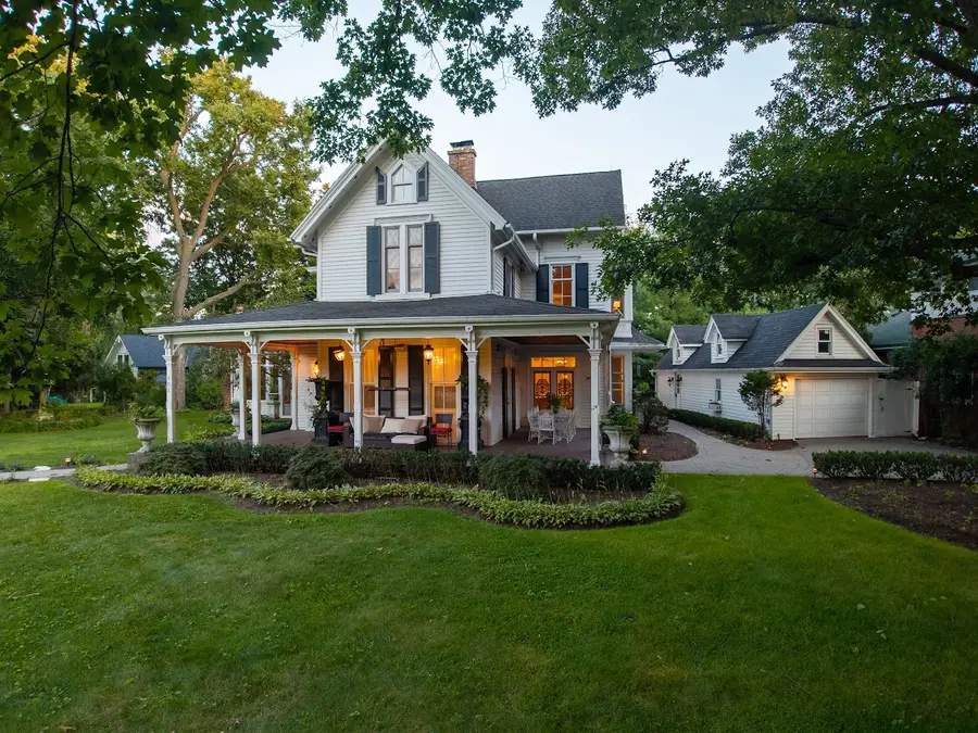 201 Scottswood Road, Riverside, IL 60546 - #3