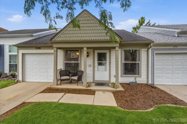 7506 Harrison Street, Hanover Park, IL 60133