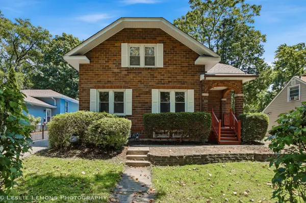 223 Biermann Avenue, Villa Park, IL 60181