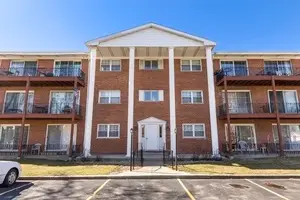 6135 W 94th Street #B1, Oak Lawn, IL 60453 - #1