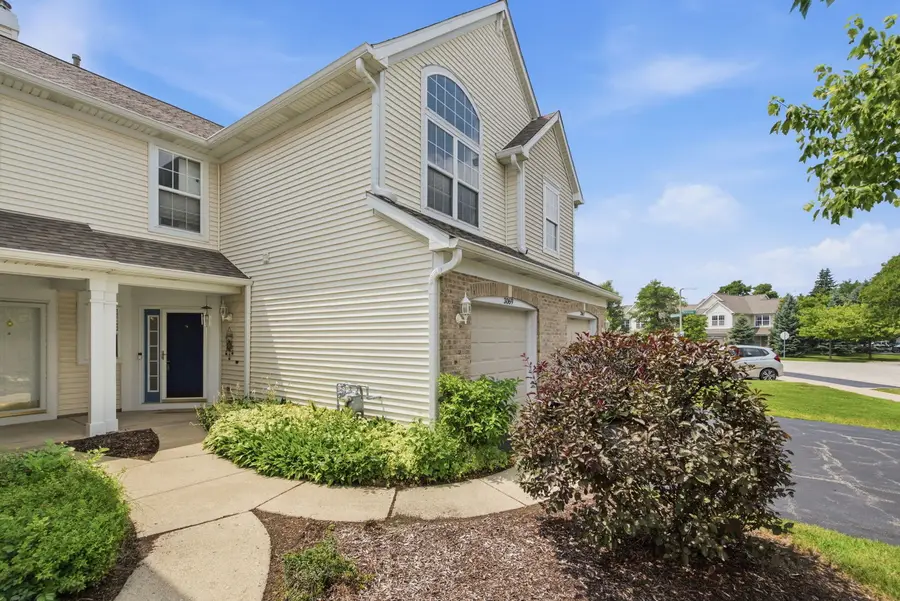 3069 Autumn Lake Drive, Aurora, IL 60504 - #2