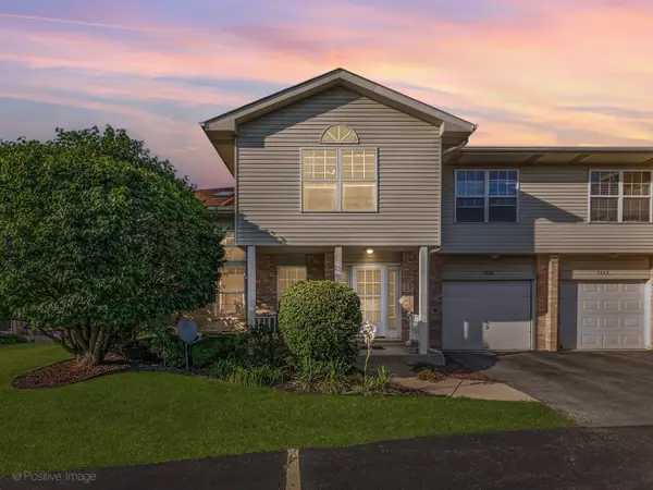 7420 Maple Drive, Justice, IL 60458