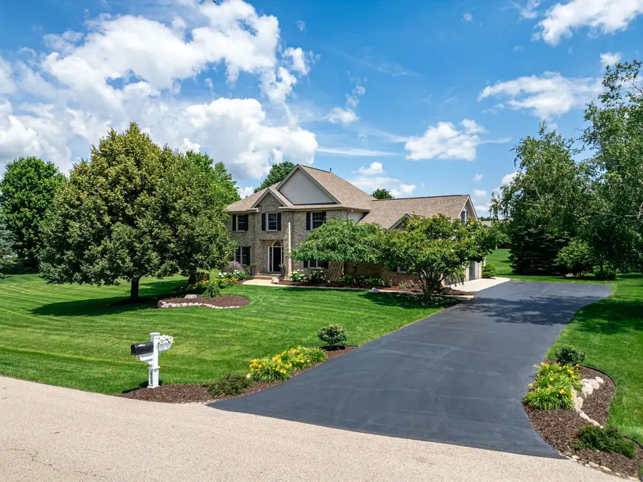 840 Boulder Ridge Drive, Belvidere, IL 61008 - #2