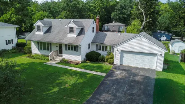 28916 W Main Street, Cary, IL 60013