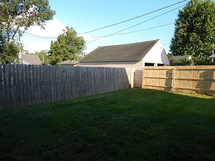 205 N 5th Street, Maquoketa, IA 52060 - #3