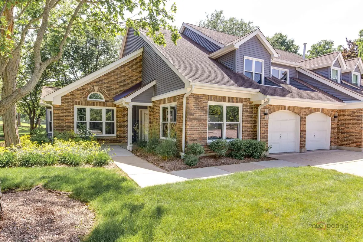 287 Willow Parkway, Buffalo Grove, IL 60089 - #1