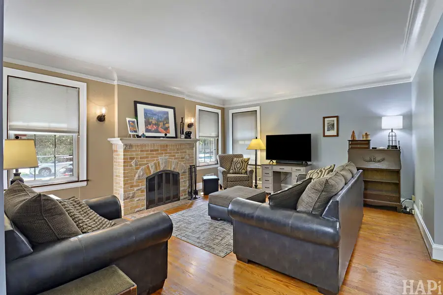 7846 Kenneth Avenue, Skokie, IL 60076 - #3