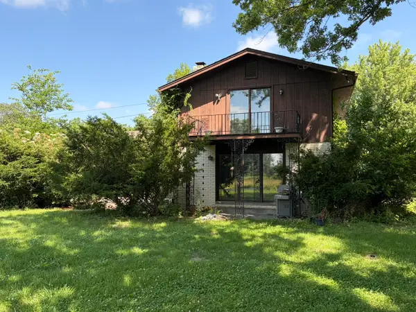 9206 35th Street W, Milan, IL 61264