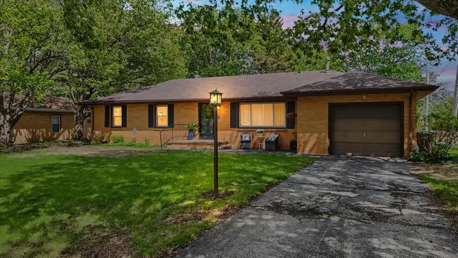 1810 Bellamy Drive, Champaign, IL 61821 - #3