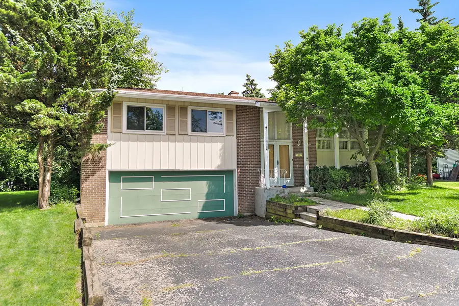 2825 Grissom Court, Woodridge, IL 60517 - #2