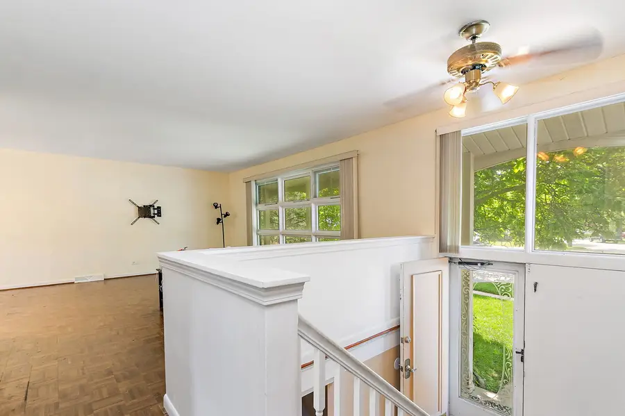 2825 Grissom Court, Woodridge, IL 60517 - #3