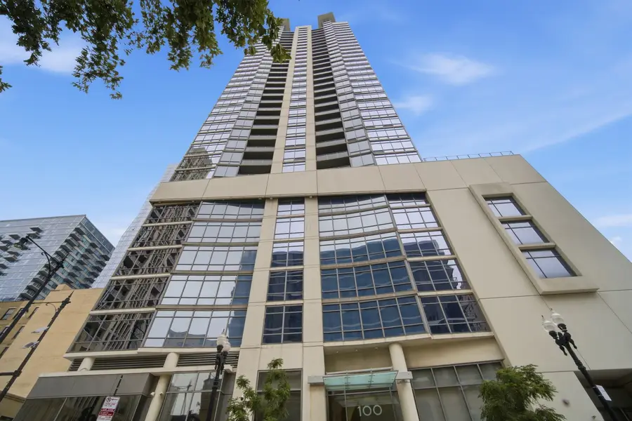 100 E 14th Street #1209, Chicago, IL 60605 - #2
