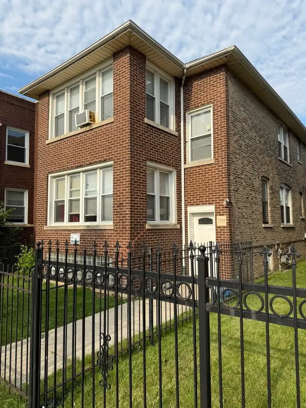 7924 S May Street, Chicago, IL 60620