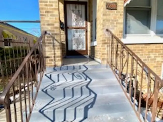 7248 S Wolcott Avenue, Chicago, IL 60636 - #2