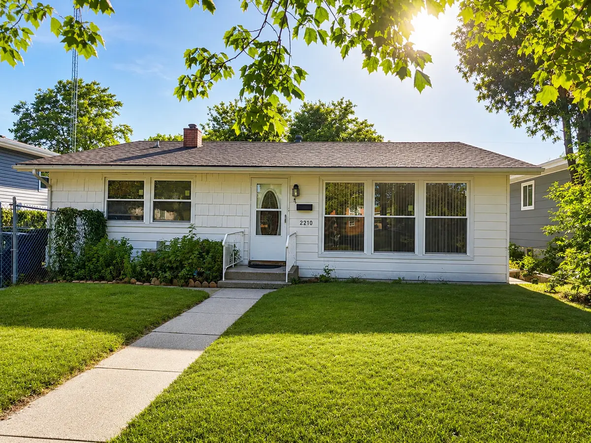 2210 Hermon Avenue, Zion, IL 60099 - #1