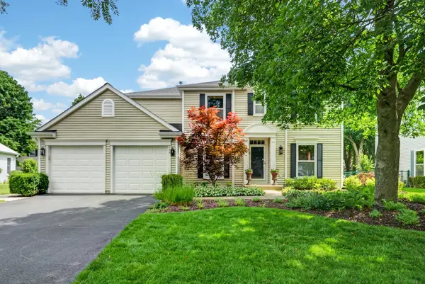 249 Pontiac Lane, Vernon Hills, IL 60061
