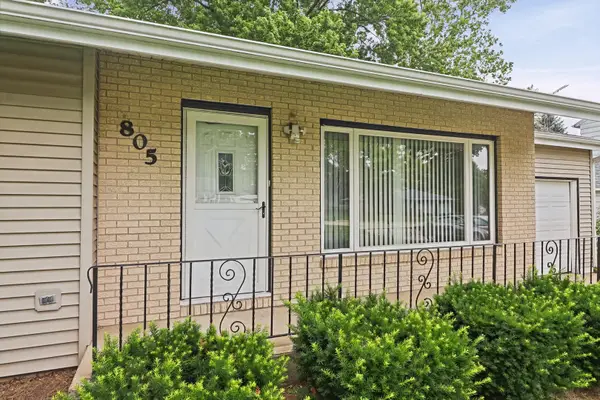 805 Garfield Street, Harvard, IL 60033