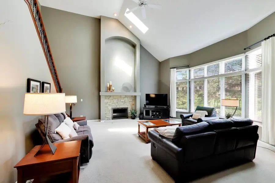 712 De Lasalle Court, Naperville, IL 60565 - #3