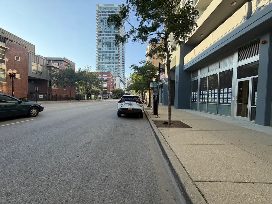 1819 S Michigan Avenue #710, Chicago, IL 60616 - #2