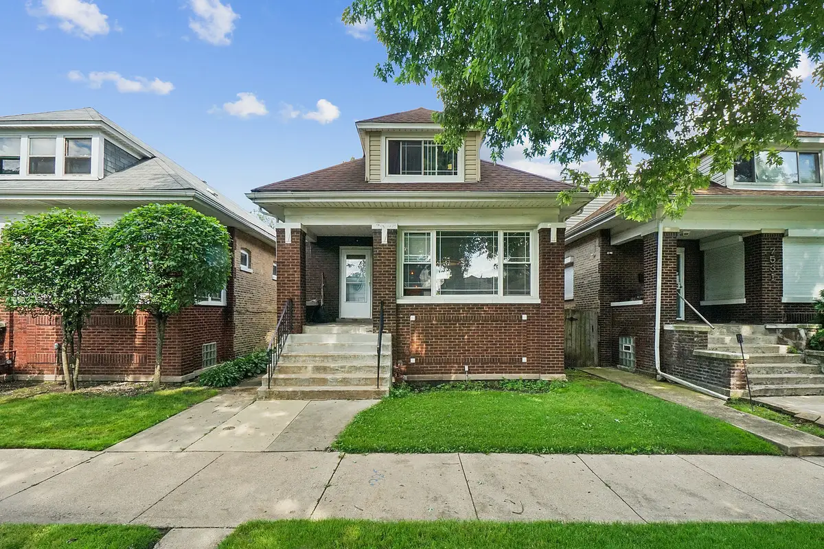 7527 S Perry Avenue, Chicago, IL 60620 - #1