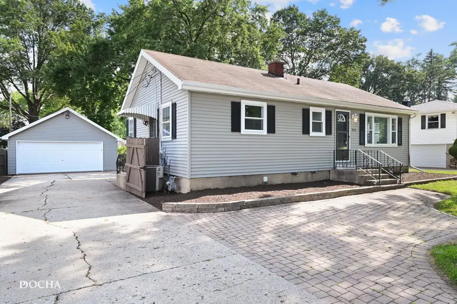 312 Oak Street, North Aurora, IL 60542 - #3