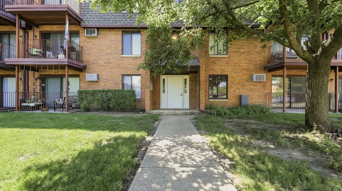 645 N Briar Hill Lane #2, Addison, IL 60101 - #1
