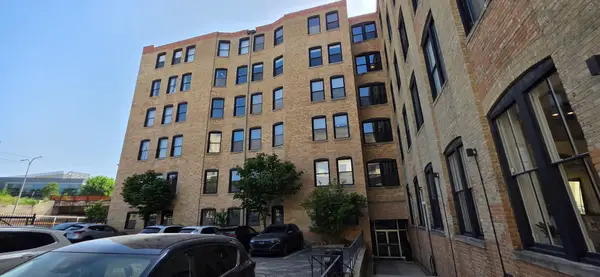 525 N Halsted Street #600, Chicago, IL 60642