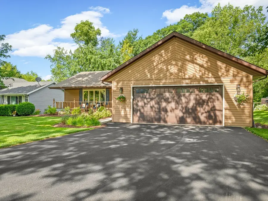 102 NE Centralia Place, Poplar Grove, IL 61065 - #2