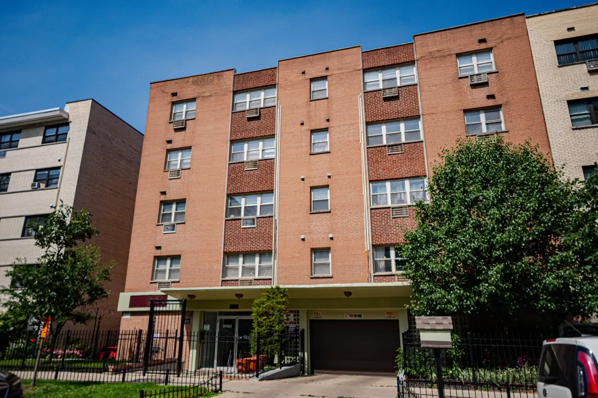 5950 N Kenmore Avenue #208, Chicago, IL 60660 - #1