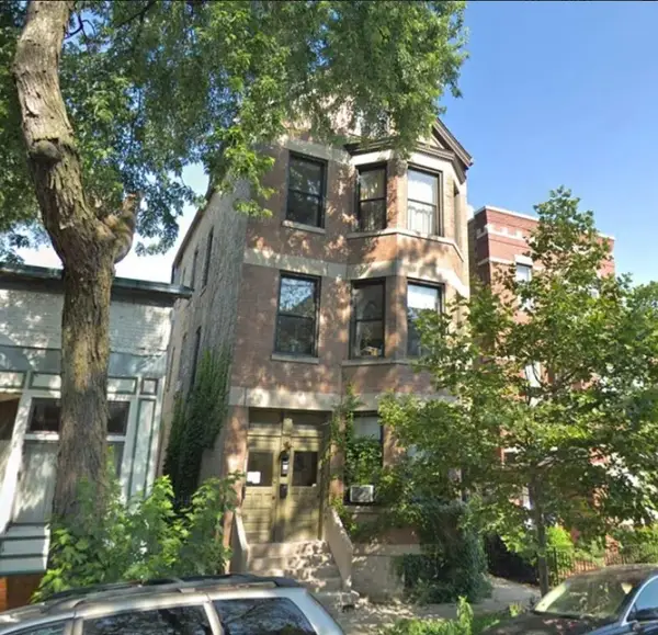 2061 N Leavitt Street, Chicago, IL 60647