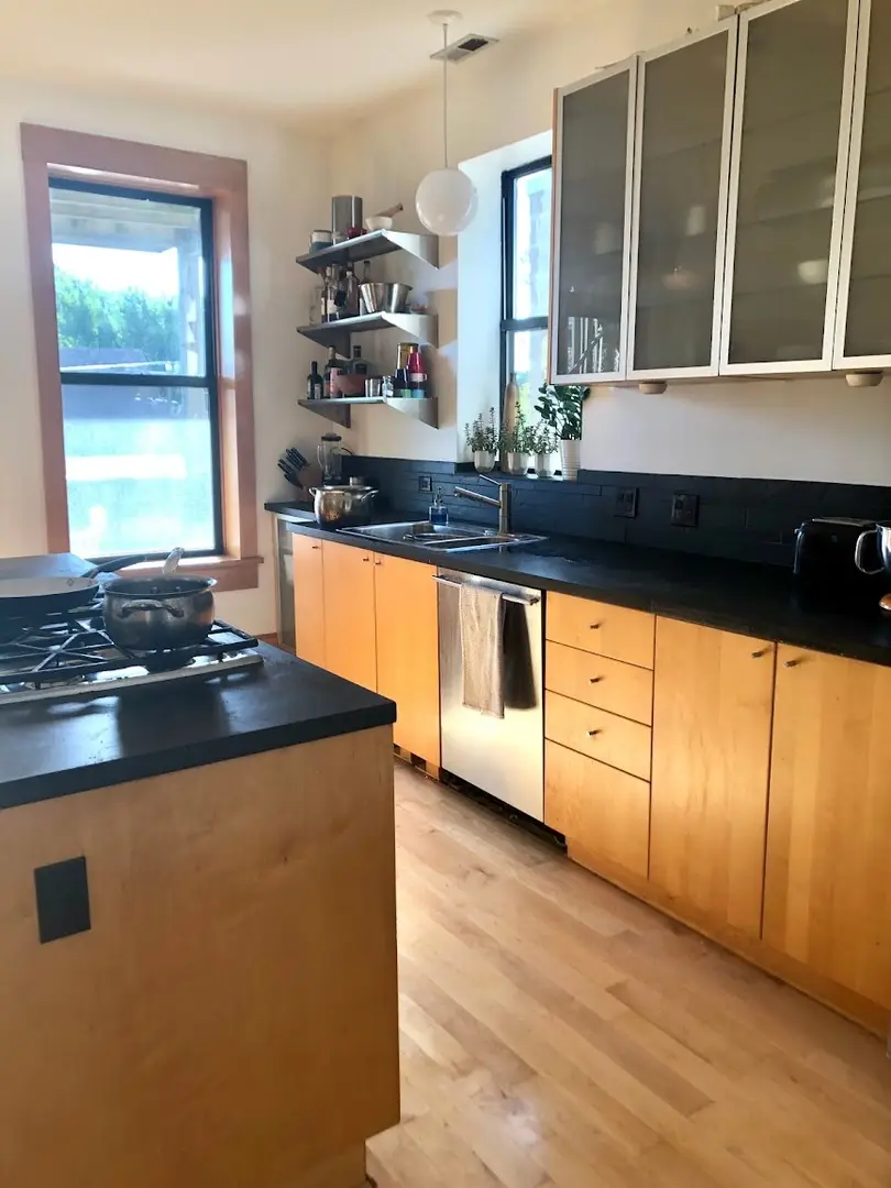 2061 N Leavitt Street, Chicago, IL 60647 - #2