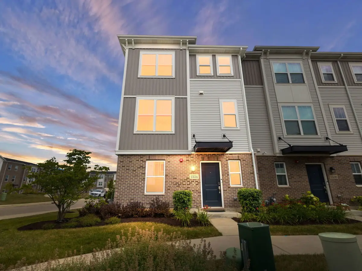 1534 Slade Way, Des Plaines, IL 60018 - #1