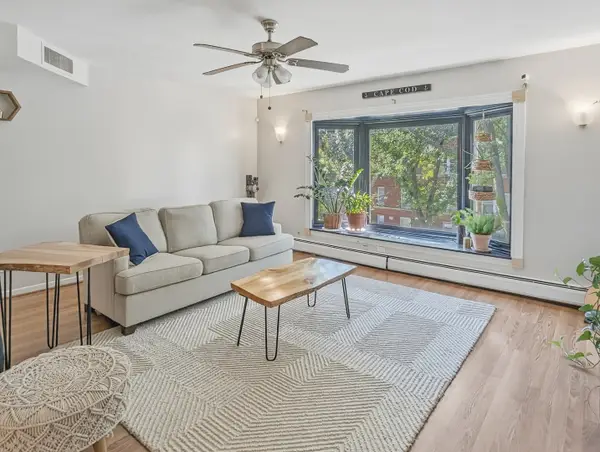 1612 W Farwell Avenue #3C, Chicago, IL 60626
