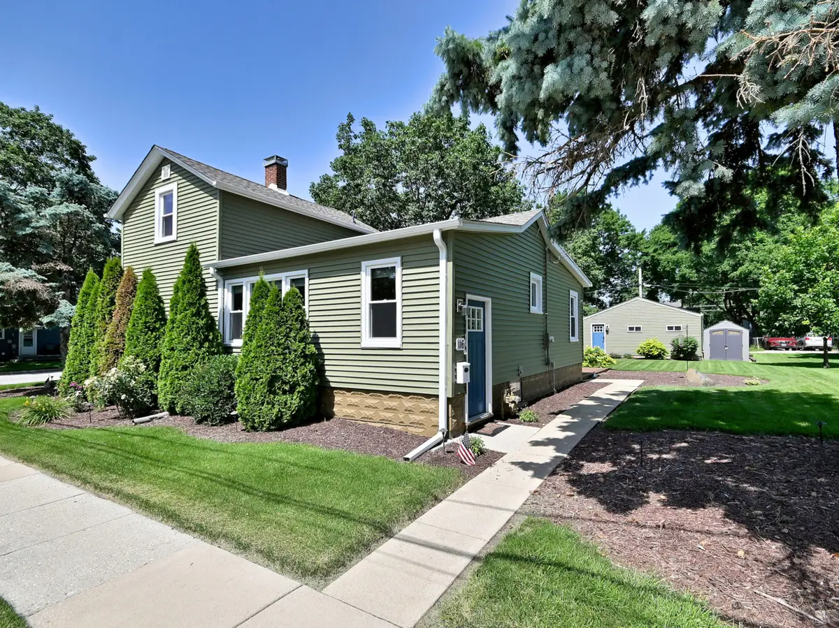 116 S River Street, Montgomery, IL 60538 - #1