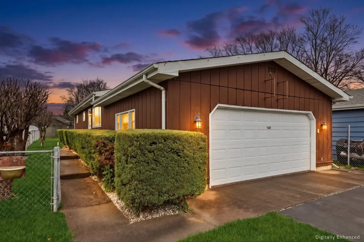 1631 N Oak Avenue, Round Lake Beach, IL 60073 - #1