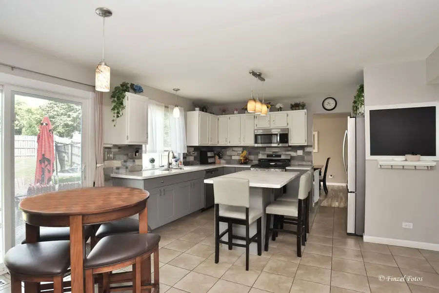 300 Briarwood Lane, Algonquin, IL 60102 - #3