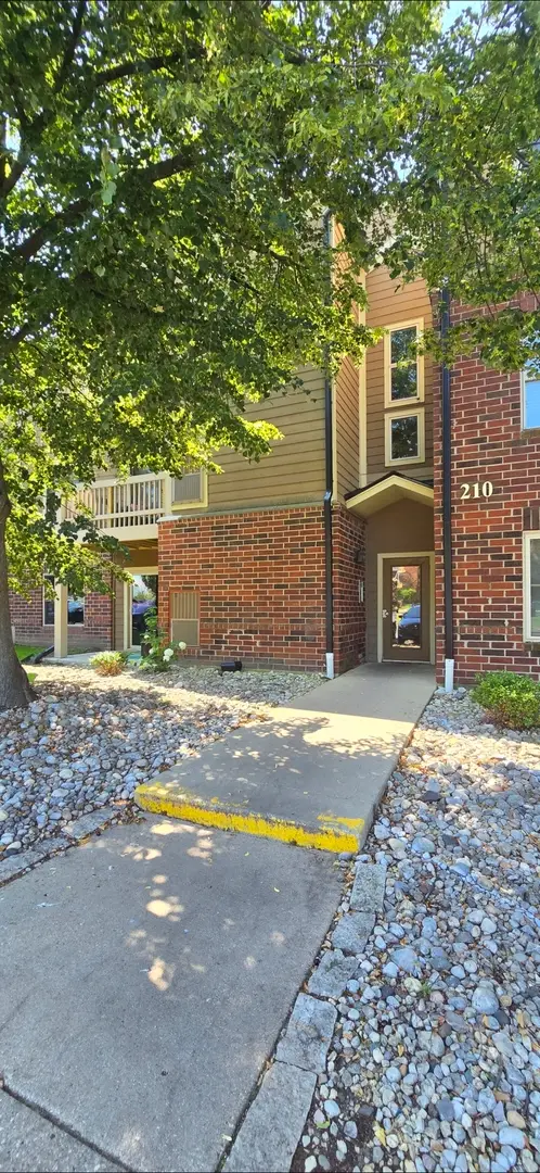 210 Glengarry Drive #109, Bloomingdale, IL 60108 - #1