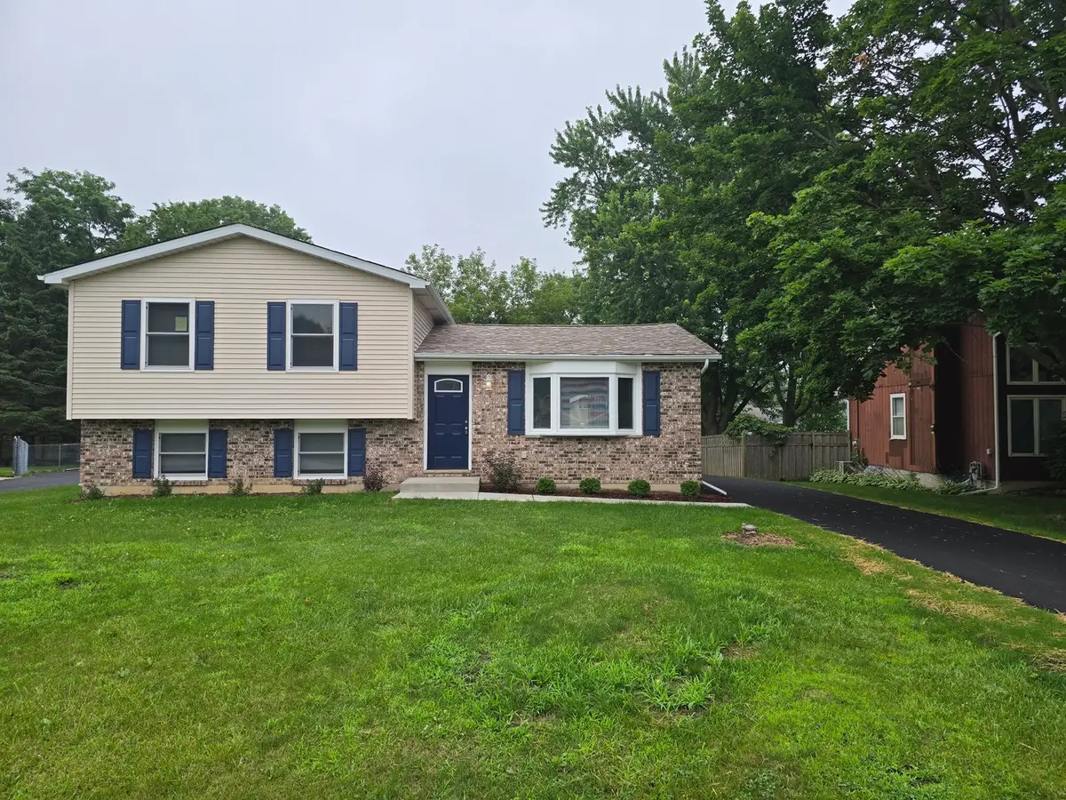 38355 N North Shore Avenue, Beach Park, IL 60087 - #1