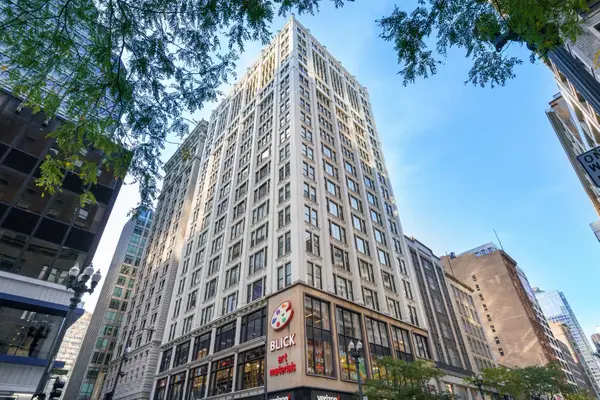 8 W Monroe Street #1007, Chicago, IL 60603