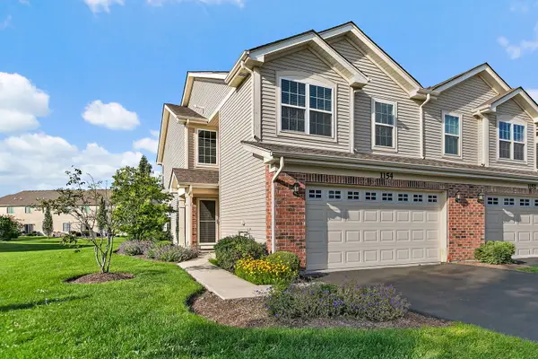 1154 Kingsmill Drive, Algonquin, IL 60102